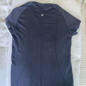 Lulu Lemon Swiftly Tech Short Sleeve Shirt